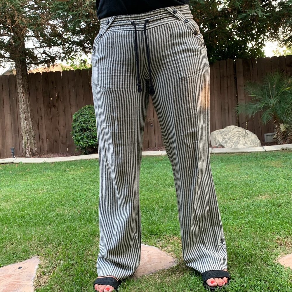 Striped relaxed fit pants